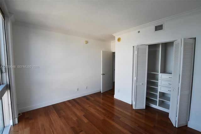 335 S Biscayne Boulevard 4112, Miami, FL 33131
