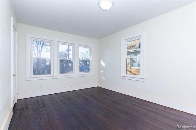 2261 Lawrence Street, Detroit, MI 48206