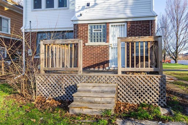 2261 Lawrence Street, Detroit, MI 48206