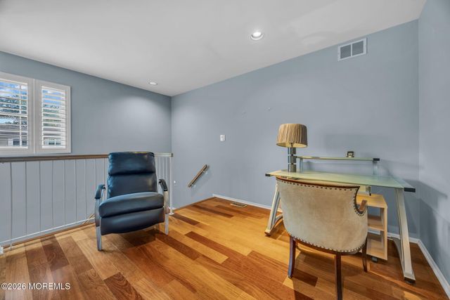4 Aspen Lane, Freehold, NJ 07728