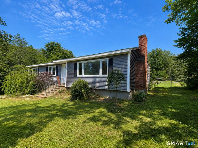 44 Winding Road, Madison, CT 06443