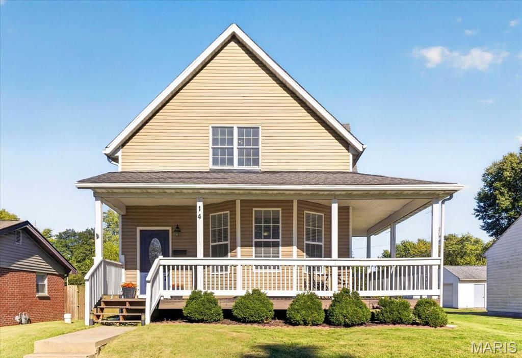 14 Lucinda Avenue, Belleville, IL 62221