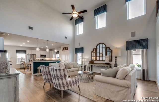 1201 Lauraine, Seguin, TX 78155