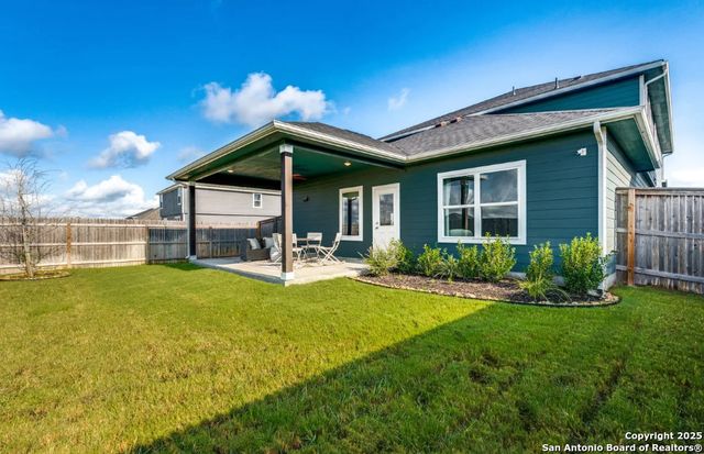 1201 Lauraine, Seguin, TX 78155