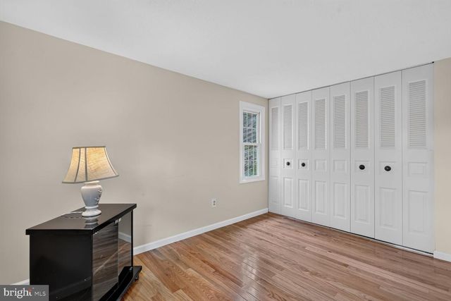 22621 GRIFFITH DR, Gaithersburg, MD 20882