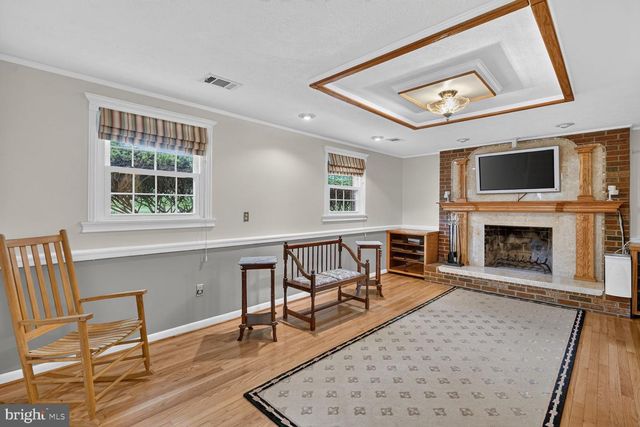 22621 GRIFFITH DR, Gaithersburg, MD 20882