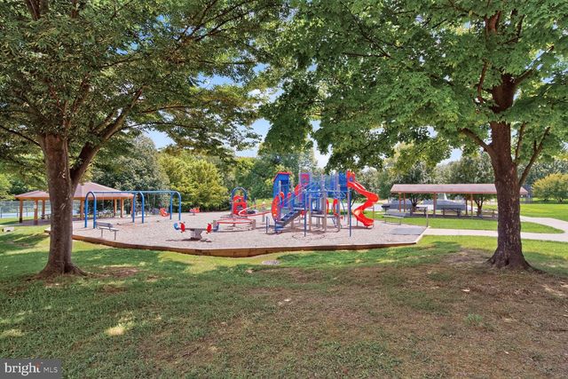 22621 GRIFFITH DR, Gaithersburg, MD 20882