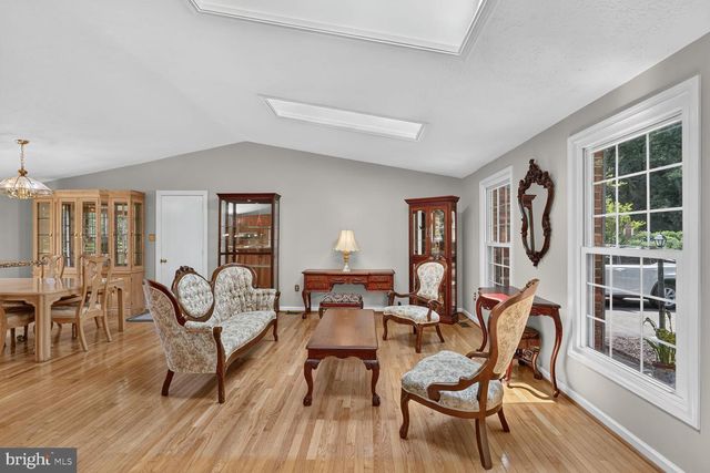 22621 GRIFFITH DR, Gaithersburg, MD 20882