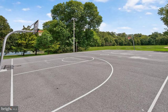 22621 GRIFFITH DR, Gaithersburg, MD 20882