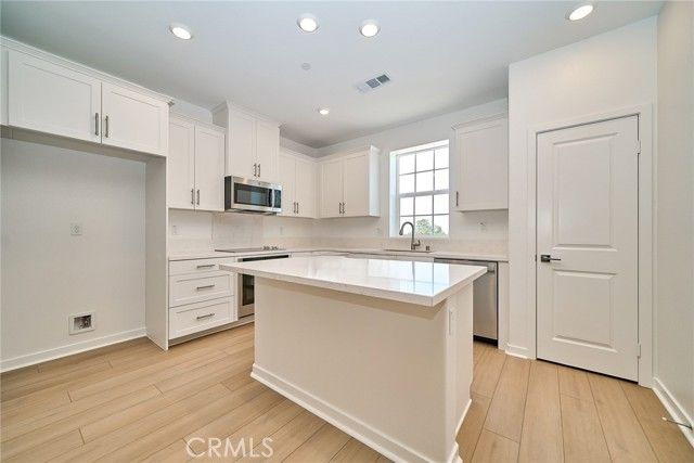 8393 tapia, Rancho Cucamonga, CA 91730