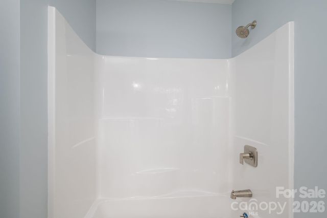 1010 E Catawba Street, Lincolnton, NC 28092