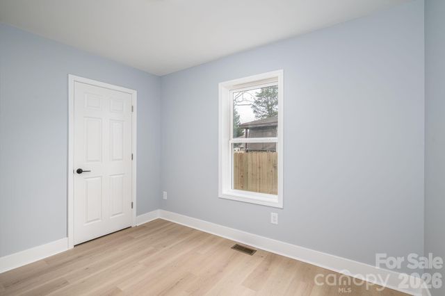 1010 E Catawba Street, Lincolnton, NC 28092