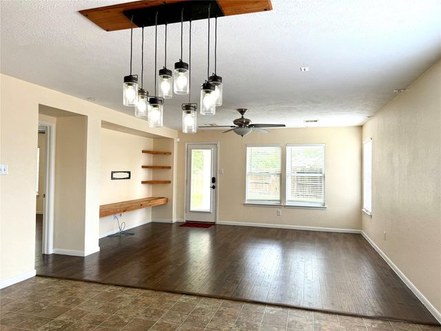 15906 Arapaho Bend Lane, Cypress, TX 77429