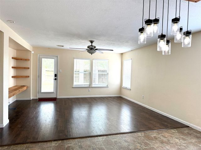 15906 Arapaho Bend Lane, Cypress, TX 77429