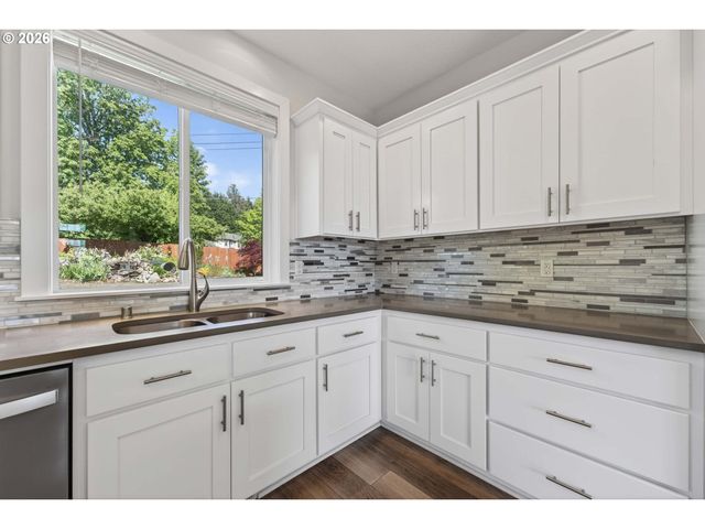 1503 FAIRWAY Dr, Washougal, WA 98671