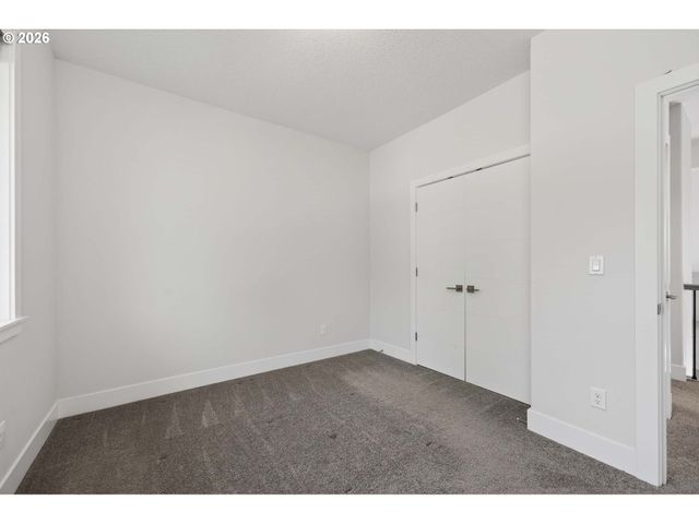 1503 FAIRWAY Dr, Washougal, WA 98671