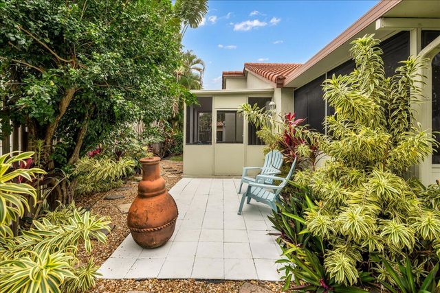 4950 NW 55th Court, Coconut Creek, FL 33073