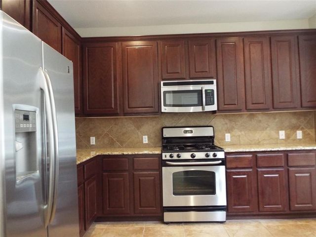 11400 W Parmer LN W 27, Cedar Park, TX 78613
