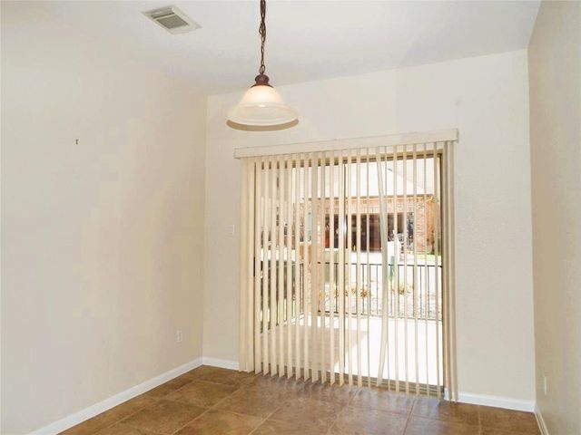 11400 W Parmer LN W 27, Cedar Park, TX 78613