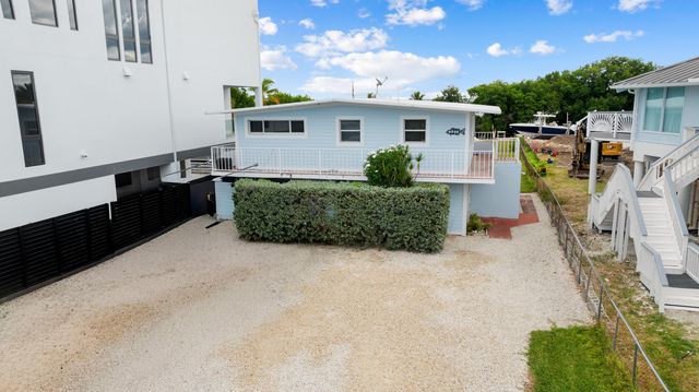 127 Seaside Avenue, Key Largo, FL 33037
