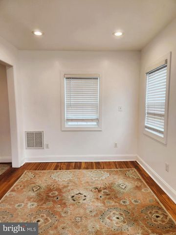 3207 BRYANT AVE, Baltimore, MD 21227