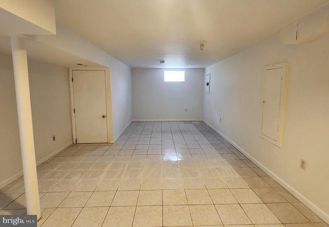 3207 BRYANT AVE, Baltimore, MD 21227