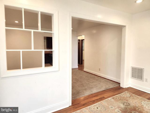 3207 BRYANT AVE, Baltimore, MD 21227