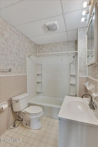 1636 9th Avenue, Watervliet, NY 12189