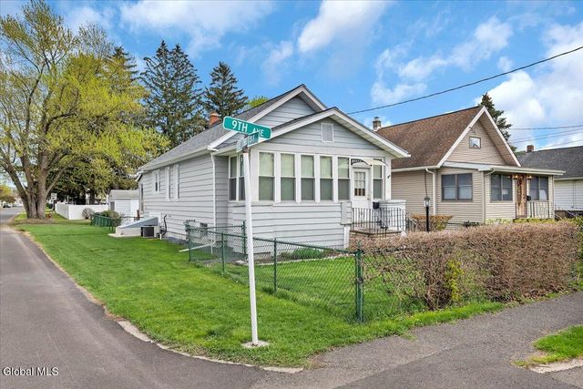 1636 9th Avenue, Watervliet, NY 12189