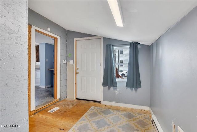 1636 9th Avenue, Watervliet, NY 12189
