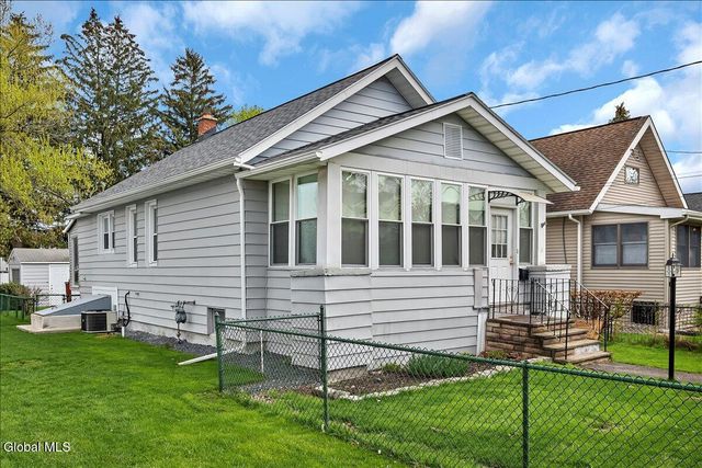 1636 9th Avenue, Watervliet, NY 12189