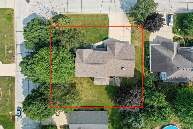 1236 BENJAMIN COURT, Green Bay, WI 54311