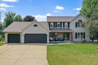 1236 BENJAMIN COURT, Green Bay, WI 54311