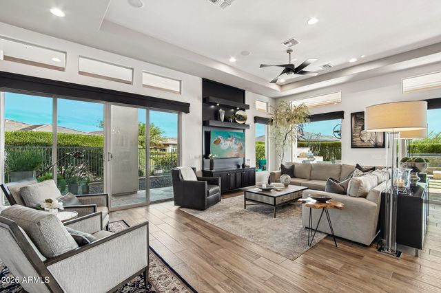 13201 W ANDREW Lane, Peoria, AZ 85383