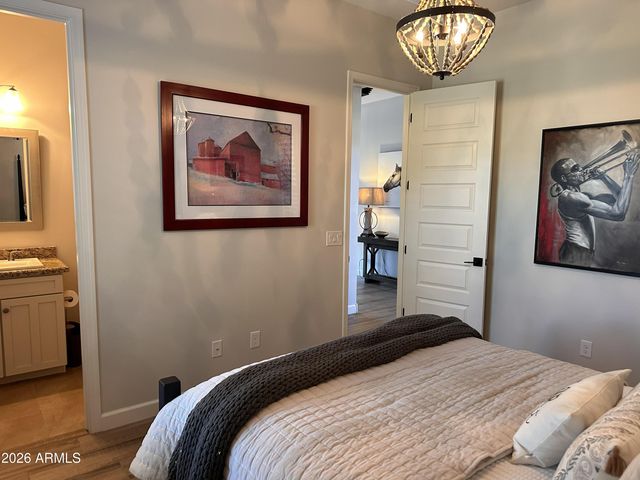 13201 W ANDREW Lane, Peoria, AZ 85383