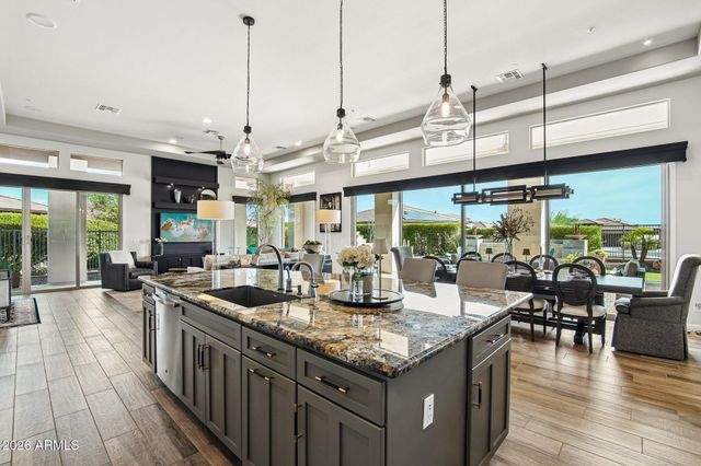 13201 W ANDREW Lane, Peoria, AZ 85383