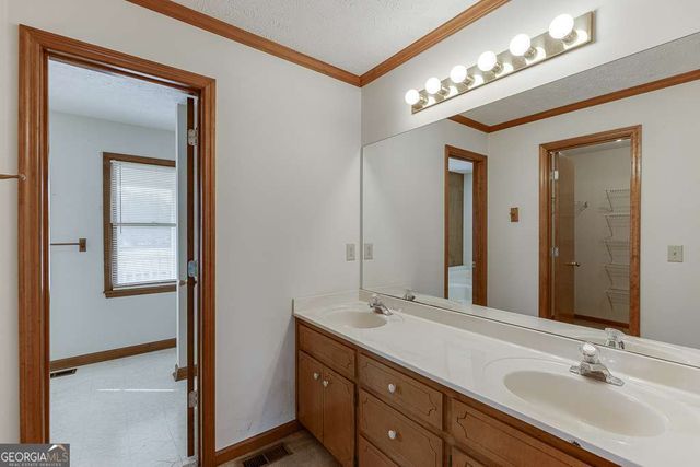 82 McElhannon Road SE, Bethlehem, GA 30620