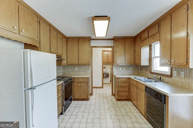 82 McElhannon Road SE, Bethlehem, GA 30620