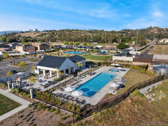 28327 Farm Creek, Valley Center, CA 92082