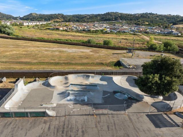 28327 Farm Creek, Valley Center, CA 92082