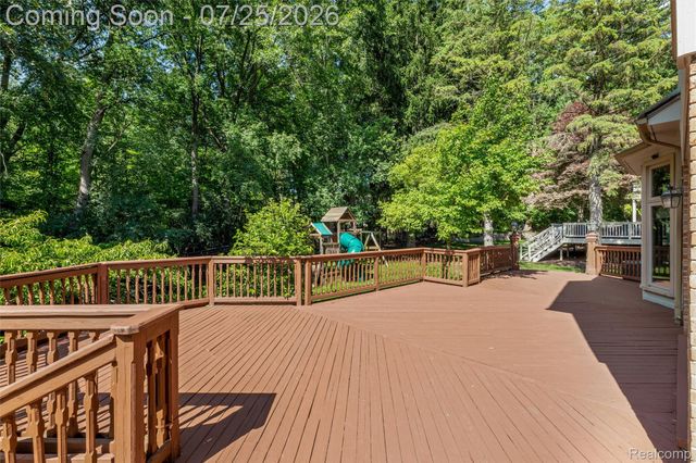 3740 Merriweather Lane, Rochester Hills, MI 48306