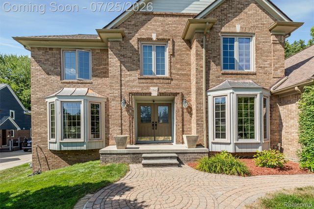 3740 Merriweather Lane, Rochester Hills, MI 48306