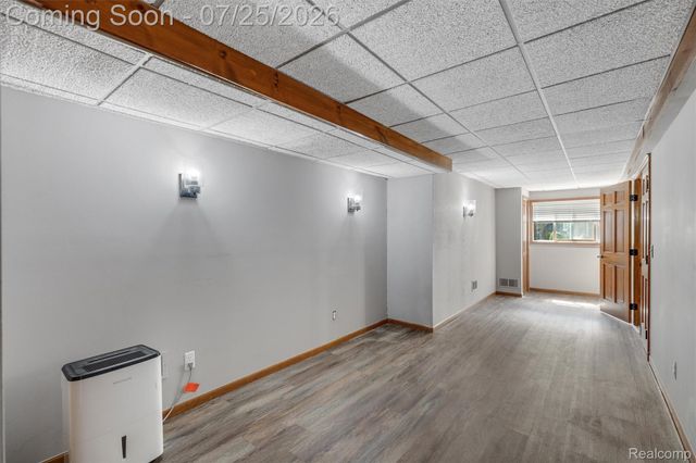 3740 Merriweather Lane, Rochester Hills, MI 48306