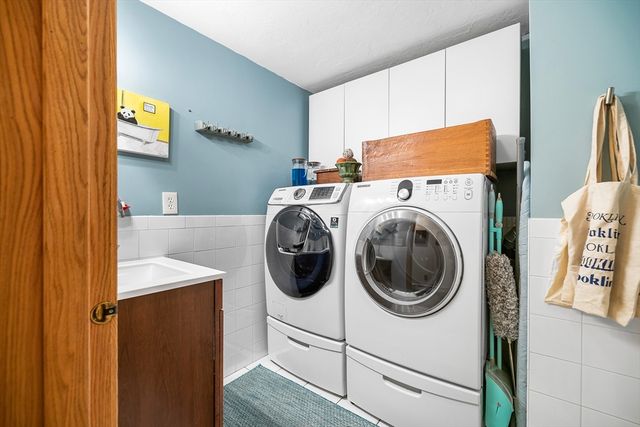 565 Winter St, Framingham, MA 01702