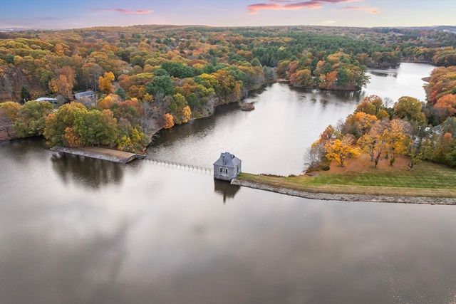 565 Winter St, Framingham, MA 01702