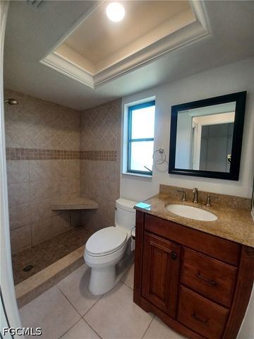 3305 SW 7th PL, Cape Coral, FL 33914