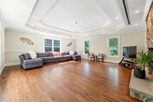 23 Aldo Drive, Woodbridge, CT 06525