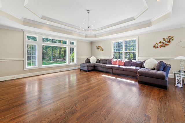 23 Aldo Drive, Woodbridge, CT 06525