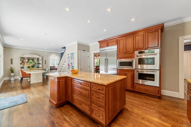 23 Aldo Drive, Woodbridge, CT 06525