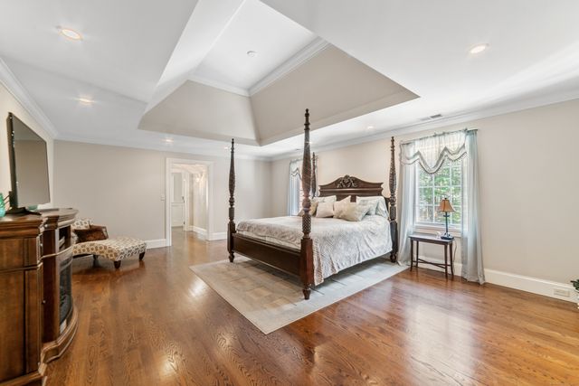 23 Aldo Drive, Woodbridge, CT 06525